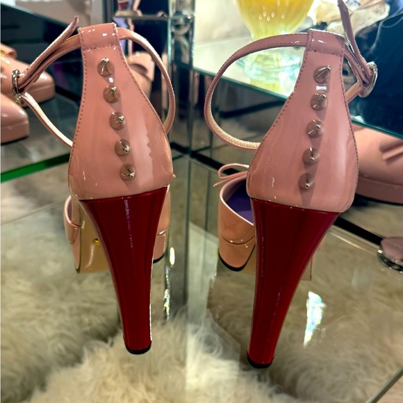 Beautiful Gucci heels  size 40.5 - Picture 3 of 4